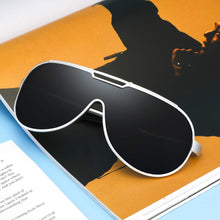 Load image into Gallery viewer, Men&#39;s Metal Frame Sunglasses